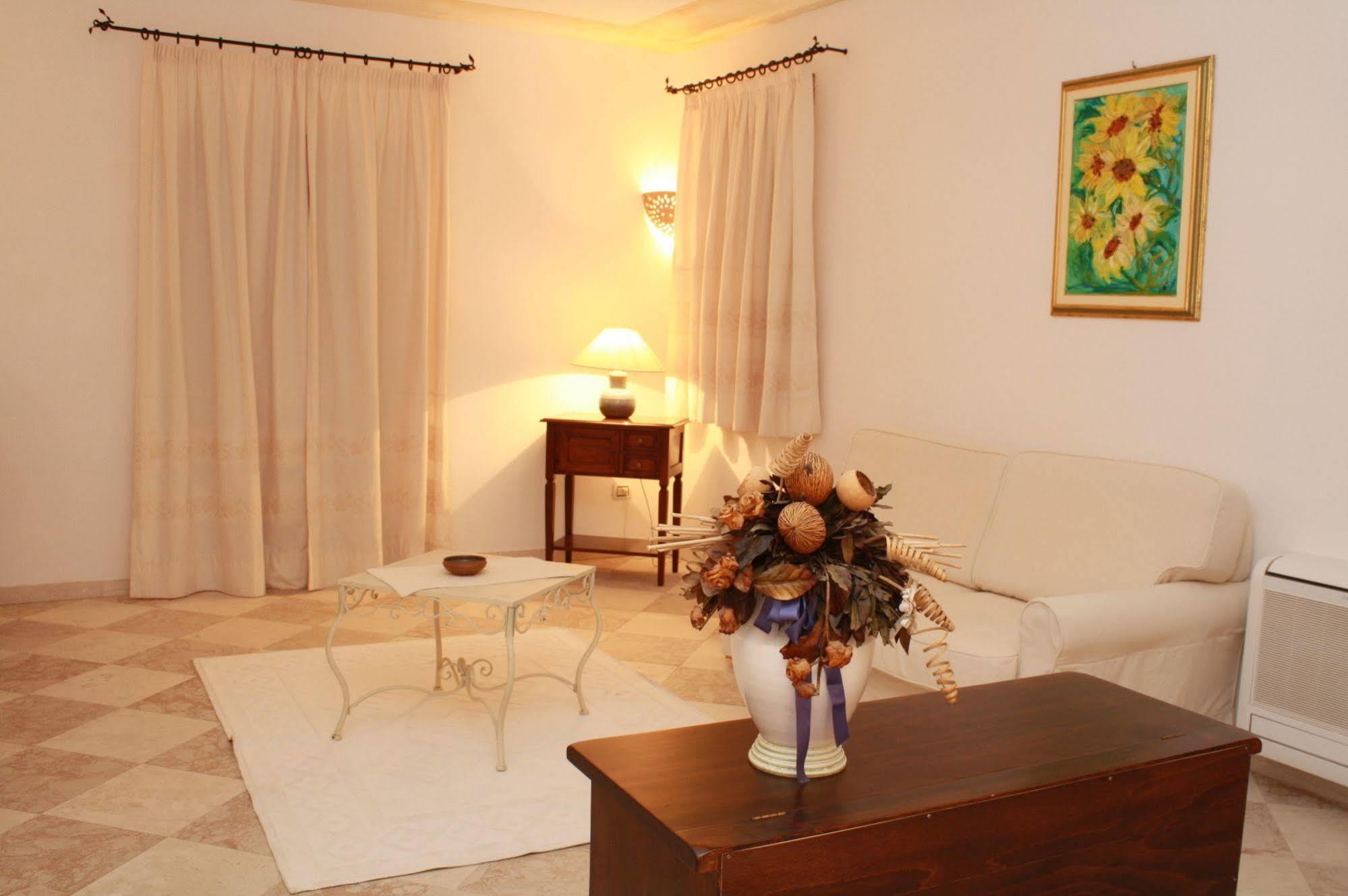 Hotel San Pantaleo Dış mekan fotoğraf