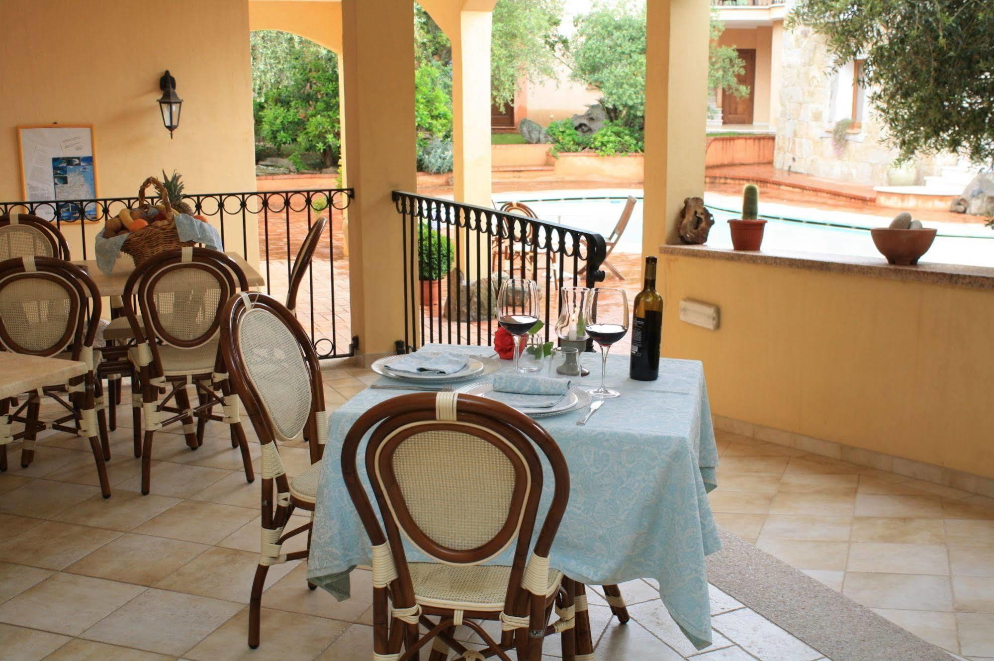 Hotel San Pantaleo Dış mekan fotoğraf