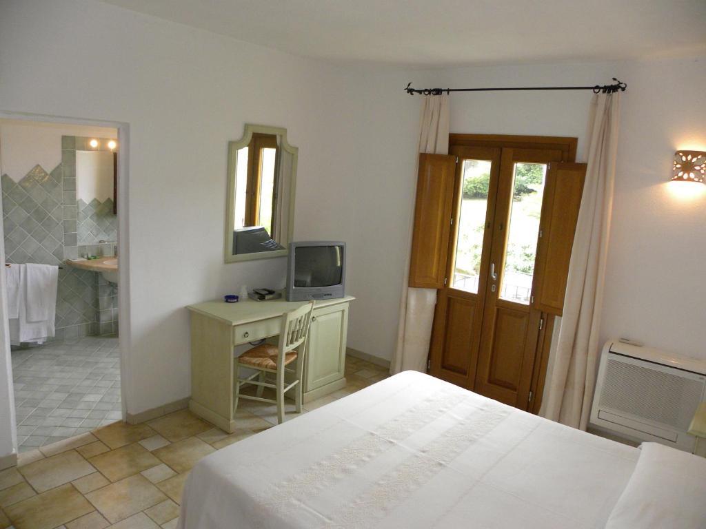 Hotel San Pantaleo Oda fotoğraf